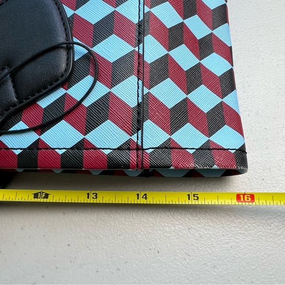 Anne Klein Georgia Geometric Pattern Tote Purse With Lion - Picture 15 of 15